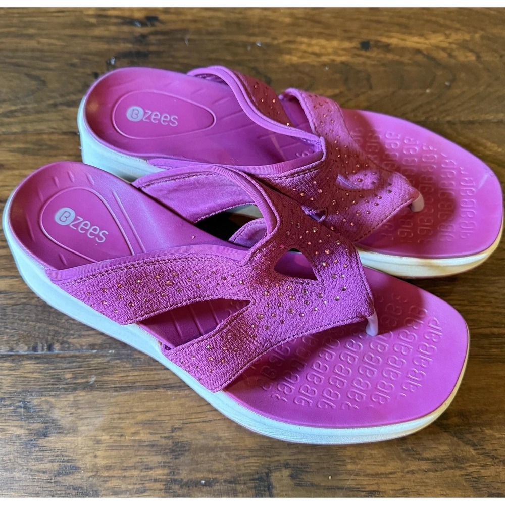 Bzees Sandals Womens Size 7 Pink Wedge  Shoes Flip Flops Comfort Embellished